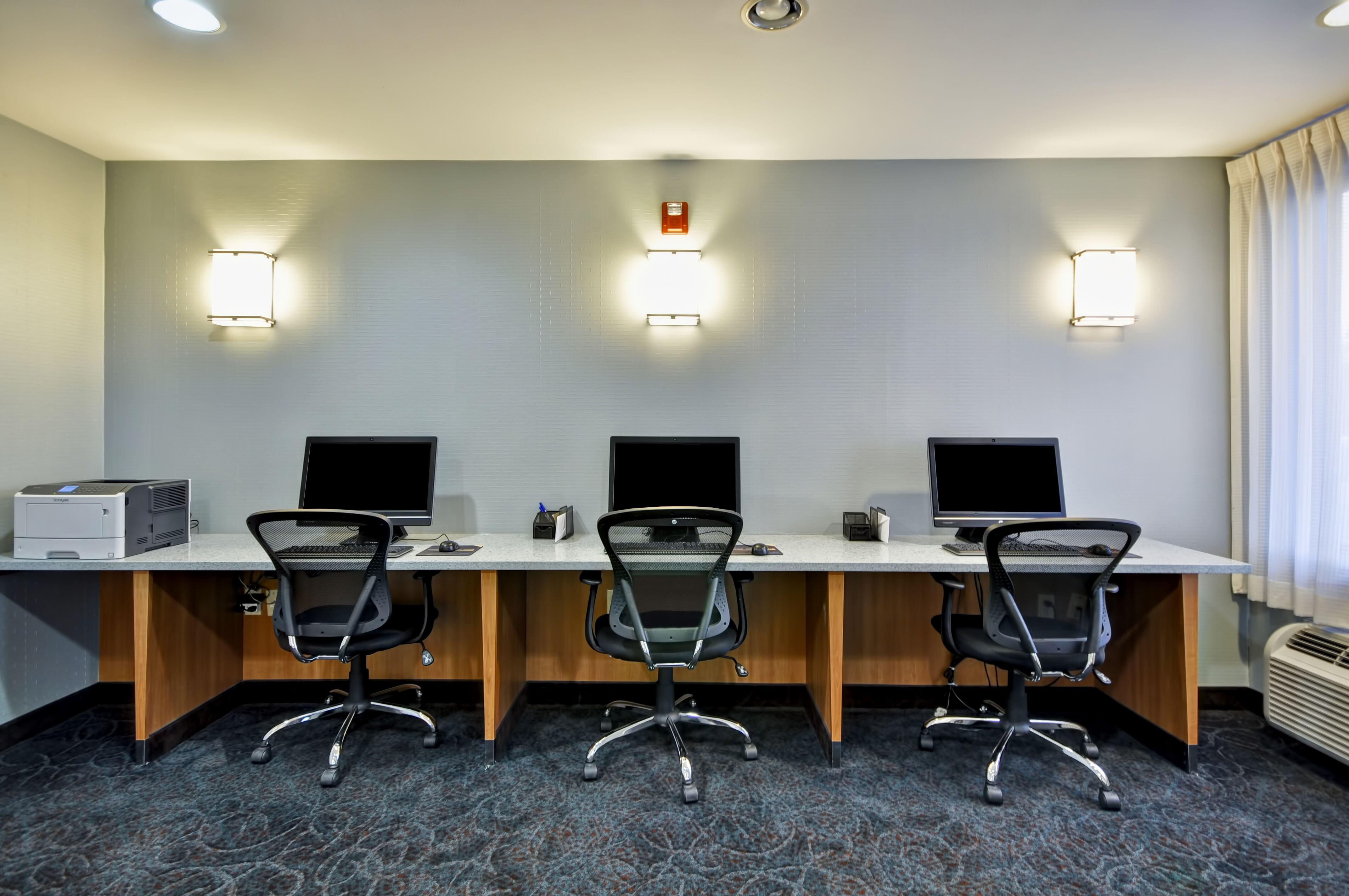 Holiday Inn Express Romulus / Detroit Airport By Ihg Экстерьер фото