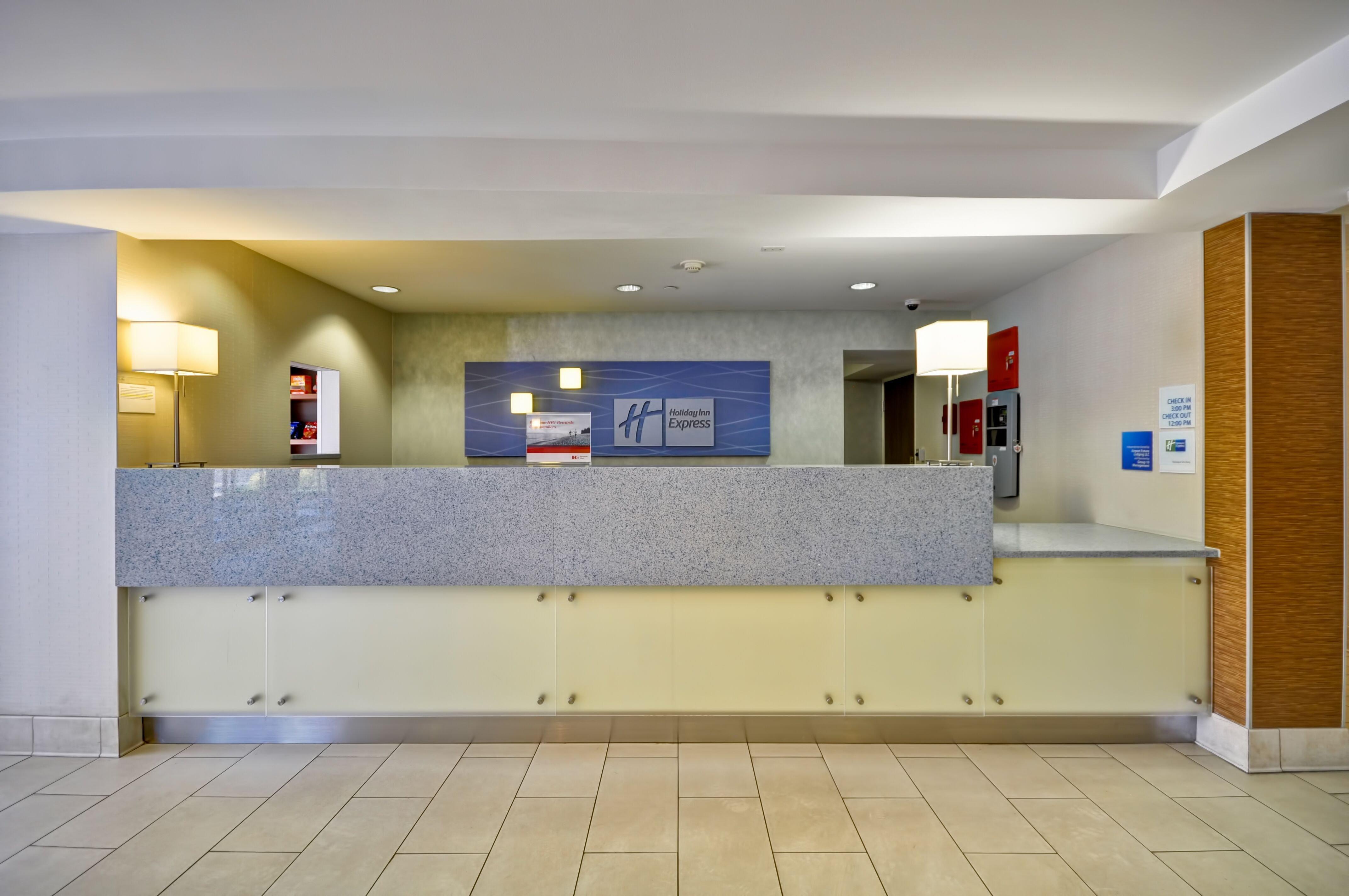 Holiday Inn Express Romulus / Detroit Airport By Ihg Экстерьер фото